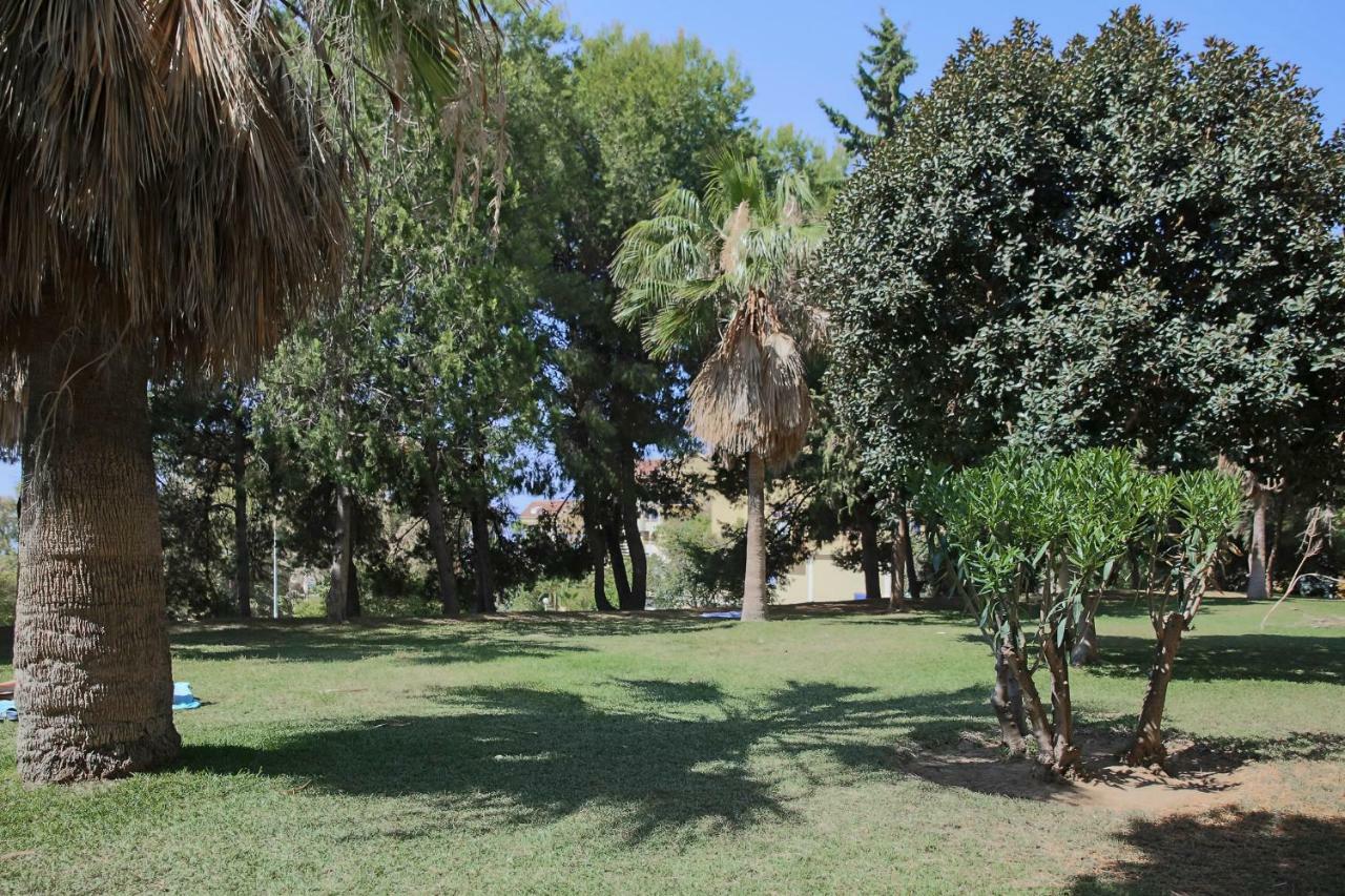 Apartamento Benalmadena Agata Daire Dış mekan fotoğraf
